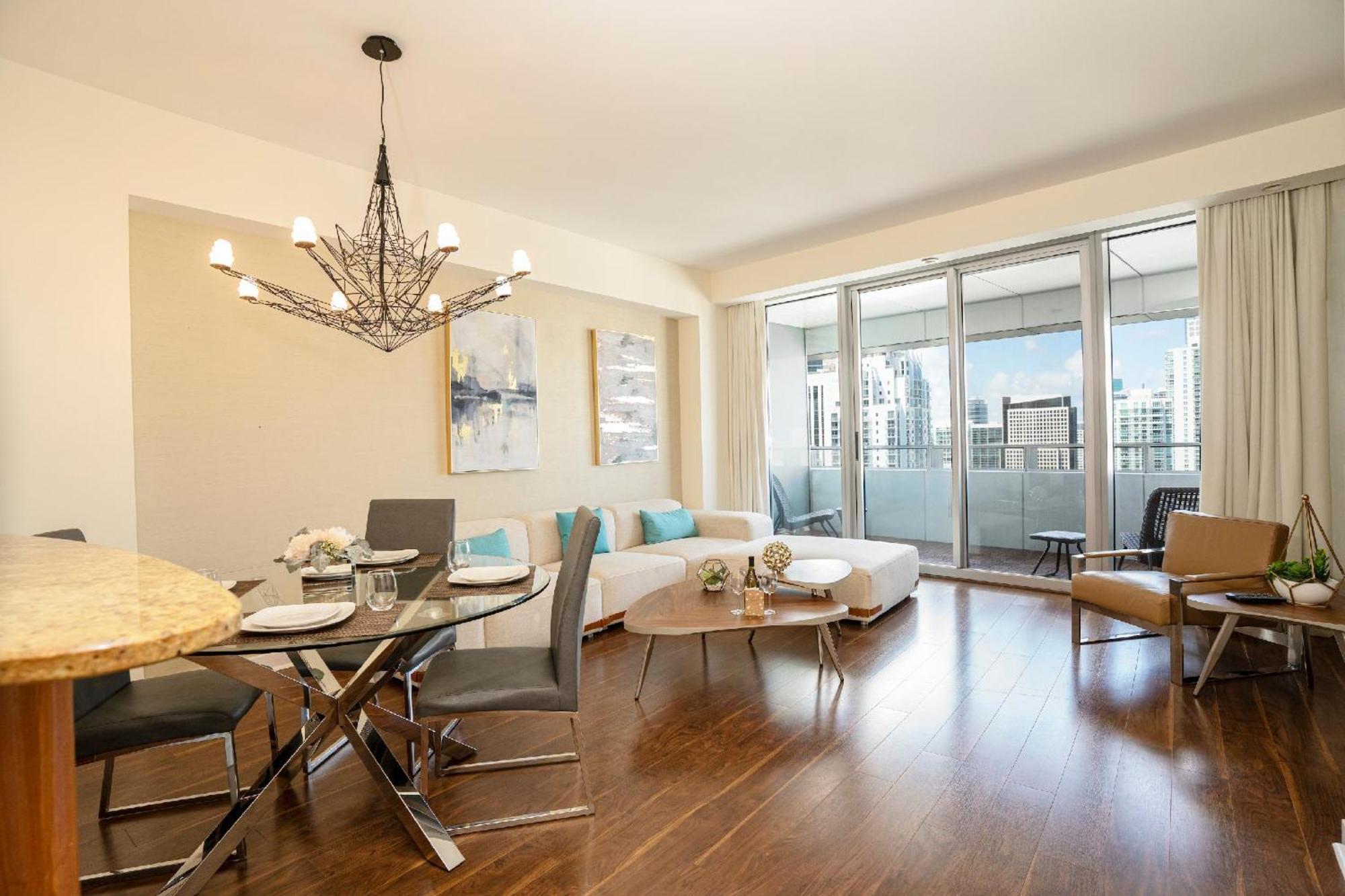 Holiday home Urban Gateway Location In Brickell Prkg *