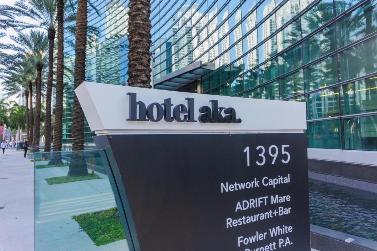Urban Gateway Location In Brickell Prkg Holiday home